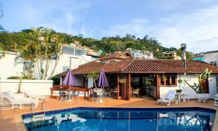 Casa em condomínio fechado com 4 quartos à venda na rua ernesto stodieck, 188, agronômica, florianópolis por r$ 2.595.000