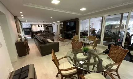 Casa em condomínio fechado com 4 quartos à venda na Rua João Bernadino da Rosa, 353, Pedra Branca, Palhoça por R$ 4.800.000