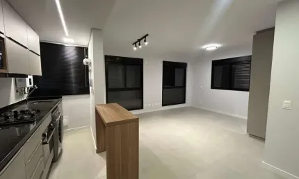 Apartamento com 1 quarto à venda na Rua Ângelo La Porta, 113, Centro, Florianópolis por R$ 650.000