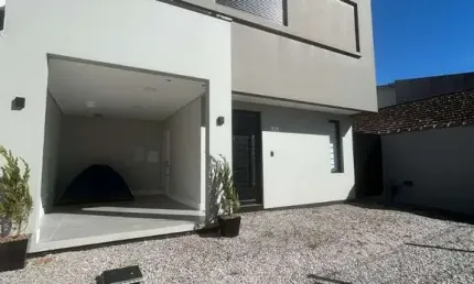Casa com 3 quartos à venda na Antonio Matos Areias, 581, Estreito, Florianópolis por R$ 2.000.000