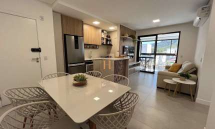 Apartamento com 3 quartos à venda na Governador Irineu Bornhausen, 1060, Praia de Palmas, Governador Celso Ramos por R$ 1.625.000