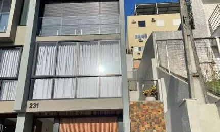 Casa com 3 quartos à venda na Rua Doutor Armando Valério de Assis, 235, Centro, Florianópolis por R$ 2.149.000