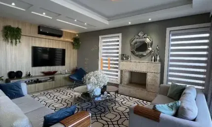 Casa com 4 quartos à venda na Rua Assis Brasil, 4841, Ponta de Baixo, São José por R$ 5.949.000