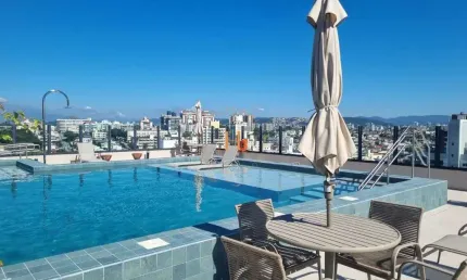 Apartamento com 3 quartos à venda na rua afonso pena, 542, estreito, florianópolis por r$ 1.750.000