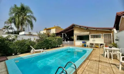 Casa com 4 dormitórios à venda, 450 m² por R$ 1.057.000,00 - Jardim das Nações - Taubaté/SP