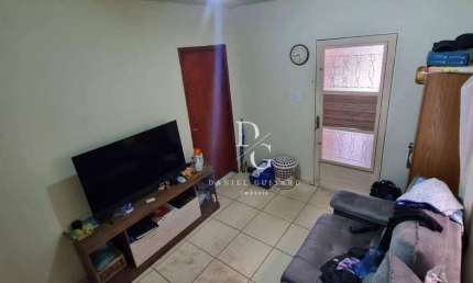 Casa com 2 dormitórios à venda, 82 m² por R$ 320.000 - Vila Jabuticabeira - Taubaté/SP