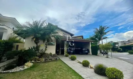 Sobrado com 3 dormitórios à venda, 262 m² por R$ 1.750.000,00 - Condomínio Village Taubaté 	 - Taubaté/SP