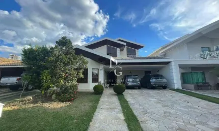 Casa com 3 dormitórios à venda, 270 m² por R$ 1.700.000,00 - Condomínio Taubaté Village  - Taubaté/SP