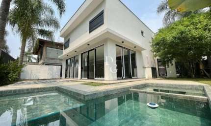 Sobrado com 4 dormitórios à venda, 320 m² por R$ 2.800.000,00 - Condomínio Taubaté Village  - Taubaté/SP