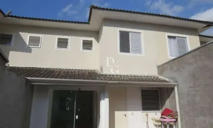 Sobrado com 3 dormitórios, 83 m² - venda por R$ 470.000,00 ou aluguel por R$ 3.910,00/mês - Village Tempus - Taubaté/SP
