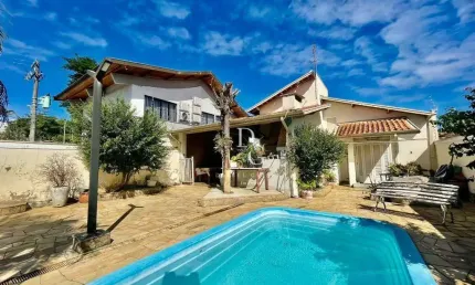 Casa com 3 dormitórios à venda, 287 m² por R$ 900.000,00 - Jardim das Nações - Taubaté/SP