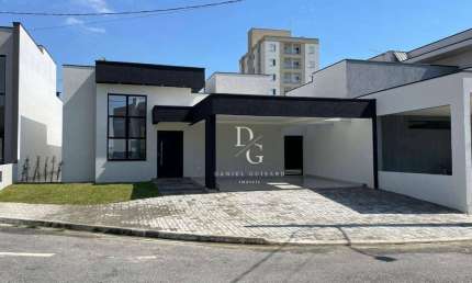 Casa com 3 dormitórios à venda, 160 m² por R$ 820.000,00 - Condomínio Parque das Araucárias - Tremembé/SP