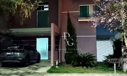 Sobrado com 3 dormitórios à venda, 175 m² por R$ 1.600.000,00 - Residencial Tecoara - Taubaté/SP