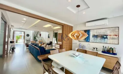 Sobrado com 3 dormitórios à venda, 353 m² por R$ 3.085.000,00 - Condomínio San Marco - Taubaté/SP