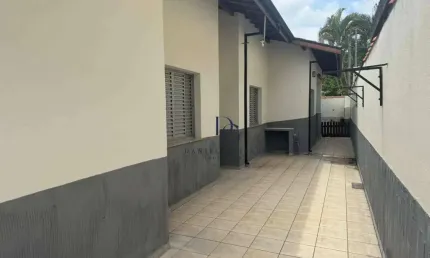 Casa com 3 dormitórios à venda, 91 m² por R$ 360.000 - Esplanada Independência - Taubaté/SP