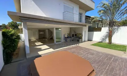 Casa com 5 dormitórios - venda por R$ 2.100.000,00 ou aluguel por R$ 9.000,00/mês - Jardim Santa Clara - Taubaté/SP