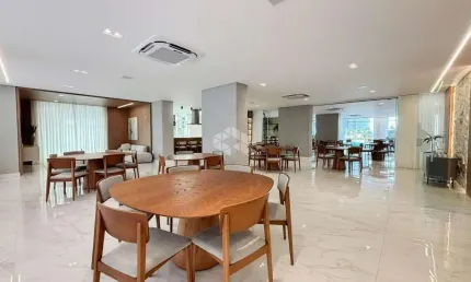 Apartamento com 3 quartos à venda na Rua 254, 401, Meia Praia, Itapema
