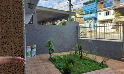 Sobrado com 3 dormitórios à venda, 174 m² - Parque das Américas - Mauá/SP