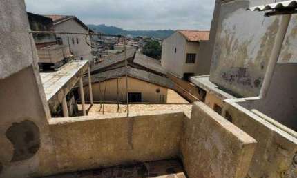 Casa com 3 dormitórios à venda, 237- Vila Assis Brasil - Mauá/SP