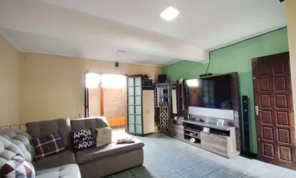 Casa assobradada com edícula com 3 dormitórios à venda, 193 m² por R$ 490.000 - Vila Dirce - Mauá/SP