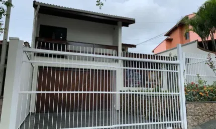 Sobrado à venda, 235 m² por R$ 1.300.000,00 - Jardim Pedroso - Mauá/SP