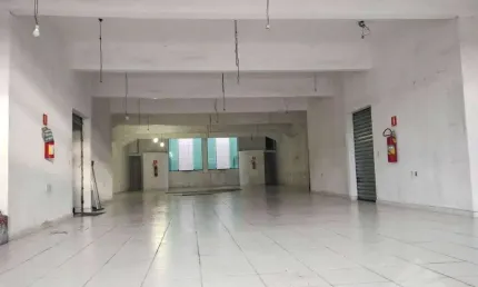 Salão para alugar, 280 m² por R$ 3.750,00/mês - Jardim Zaira - Mauá/SP