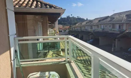 Casa com 3 dormitórios à venda, 140 m² - Vila Mortari - Ribeirão Pires/SP