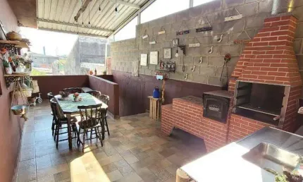 Casa com 2 dormitórios à venda, 157 m² por R$ 680.000,00 - Vila Falchi - Mauá/SP