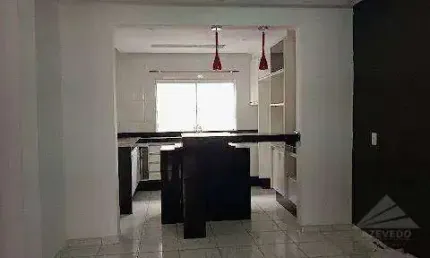 Sobrado com 3 dormitórios à venda, 166 m² por R$ 700.000,00 - Parque São Vicente - Mauá/SP