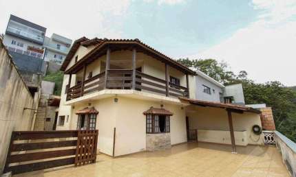 Sobrado com 4 dormitórios à venda, 378 m² - Jardim Pastoril - Ribeirão Pires/SP