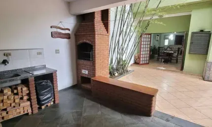 Sobrado com 4 dormitórios à venda, 299 m²- Vila Assis Brasil - Mauá/SP