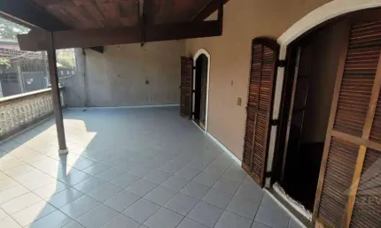 Sobrado para alugar, 323 m² por R$ 8.252,84/mês - Jardim Pilar - Mauá/SP