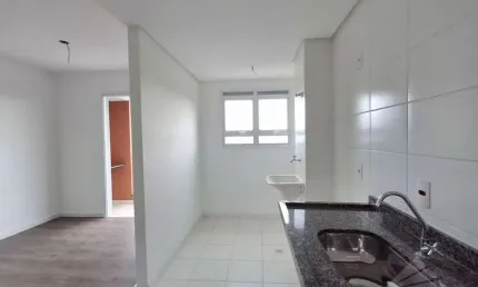 Apartamento com 2 dormitórios à venda, 52 m² por R$ 331.000,00 - Vila Assis Brasil - Mauá/SP