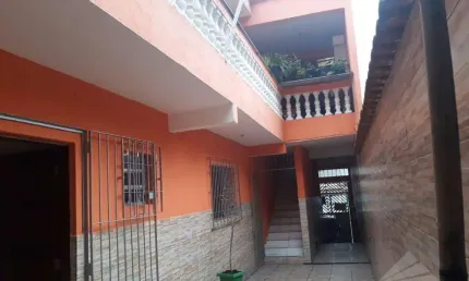 Sobrado com 2 dormitórios à venda, 259 m² por R$ 470.000,00 - Jardim Leblon - Suzano/SP