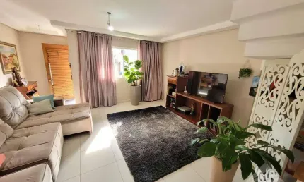 Sobrado com 3 dormitórios à venda, 150 m²  Parque São Vicente - Mauá/SP
