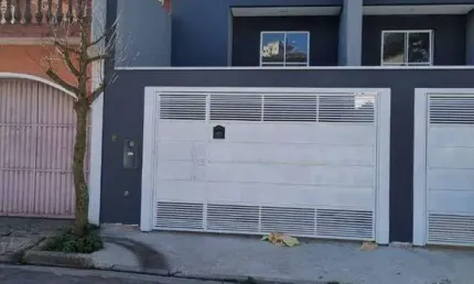 Sobrado com 3 dormitórios à venda, 151 m² por R$ 880.000,00 - Vila Assis Brasil - Mauá/SP