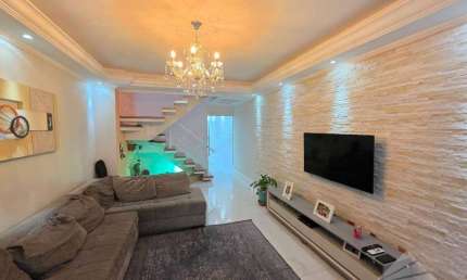 Sobrado com 3 dormitórios à venda, 152 m² por R$ 900.000,00 - Jardim Pedroso - Mauá/SP