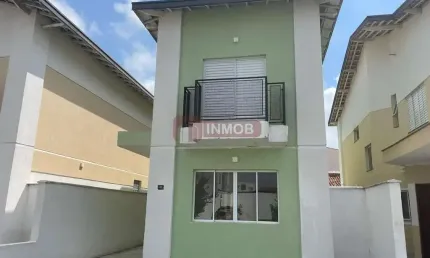 Venda Sobrado em Jardim Califórnia, Taubaté - 3 Dormitórios