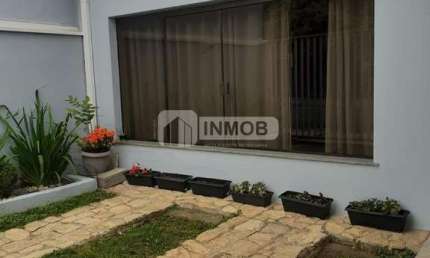 Casa Comercial para Locação no Jardim das Nações - Taubaté/SP.