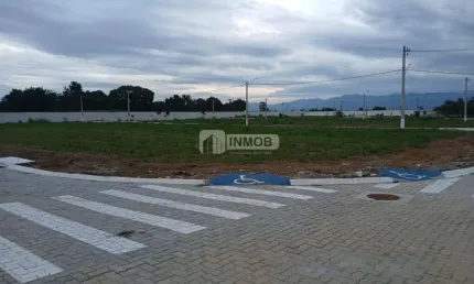 Condomínio residencial villagio coimbra - loteamento em taubaté/sp.