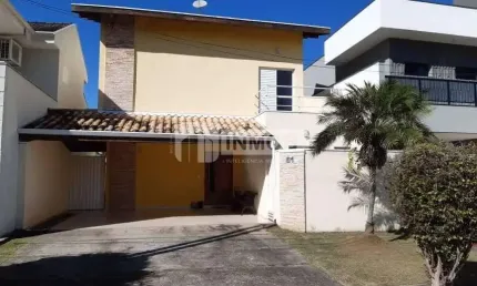 Residencial Jatobá - Casa com 4 dorms sendo 1 suíte  para  venda - Tremembé/SP.
