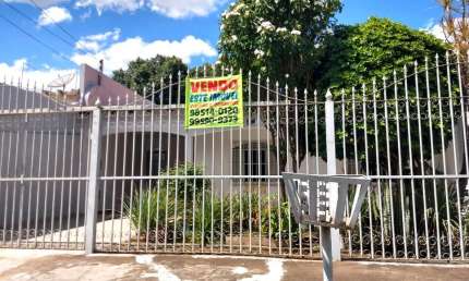 BAIXOU !! VENDO NA QND 59 ESTA CASA EM LOCALIZAÇÃO ÍMPAR .
