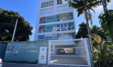 Apartamento com 2 Suítes Próximo a Avenida André Rodrigues