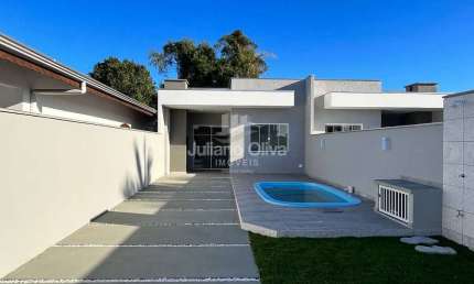 Casas com Piscina a 600 metros da praia - Barra do Saí