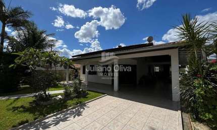 Casa com 4 quartos à venda na Rua 1530 Mariani Kummrow., Centro, Itapoá