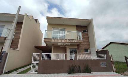 Sobrado Com 3 Dormitórios à Venda, 101 M²  - Cambiju - Itapoá/sc