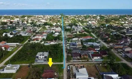 Terreno à venda na Rua 150 Dos Carajás, Barra do Sai, Itapoá