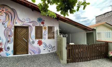 Casa com 3 quartos à venda na Avenida Dom Henrique II, Barra do Sai, Itapoá