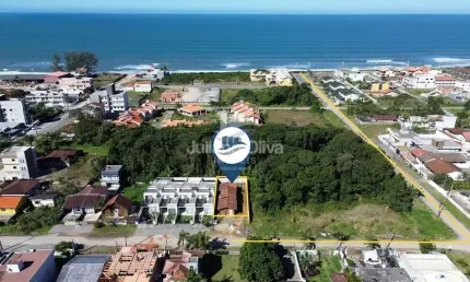 Casa com 2 quartos à venda na Rua Monsenhor Celso, Centro, Itapoá