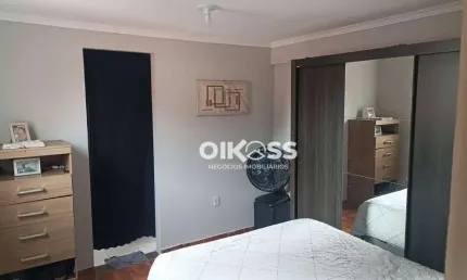 Casa com 3 dormitórios à venda, 164 m² por R$ 480.000,00 - Parque Industrial - São José dos Campos/SP